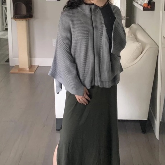 Lululemon Softer Still Wrap Heathered Asphalt Grey Oversized Poncho XS S - Picture 7 of 8